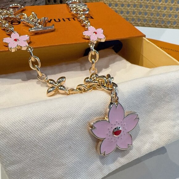 Louis Vuitton LV x TM Cherry Blossom Chain Bag Charm (M02540) - Picture 4 of 5
